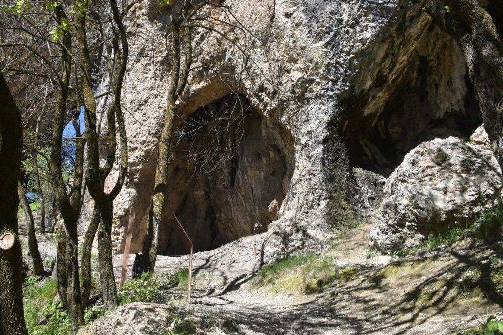 GIRO GROTTE D’AISONE